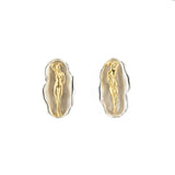 Paola Vilas Brinco Venus uma joia em formato de concha no seu interior um corpo feminino em prata 925 com banho de ouro 18k.  Joias femininas.