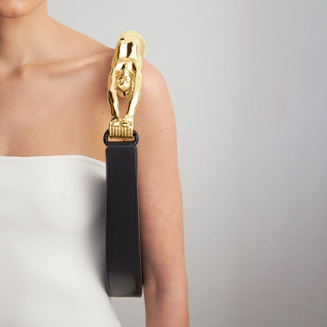 Paola_Vilas_Bolsa_escultura_corpo_feminino_preto